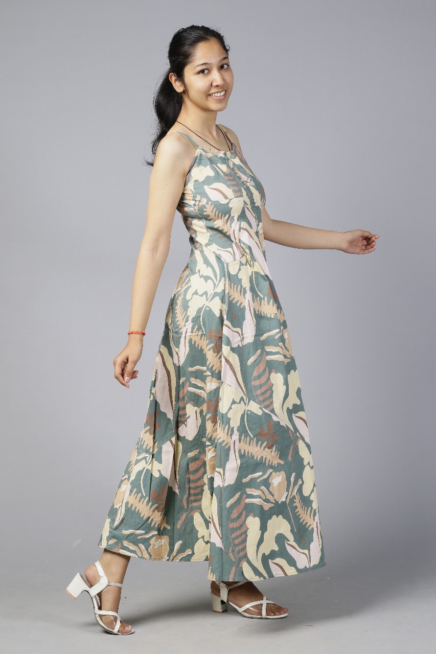 Lokakshi Joshi - International Model  Portfolio Photo 1