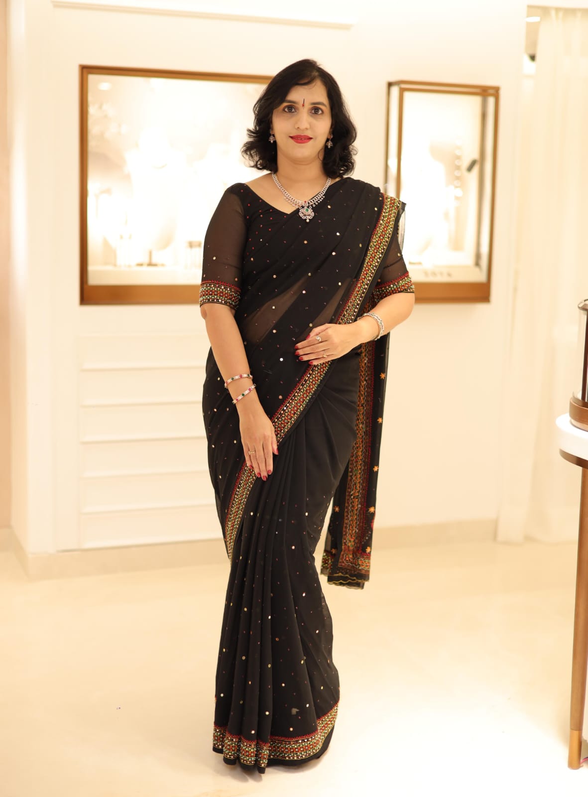 Aruna Rao - International Model
Portfolio Photo 1