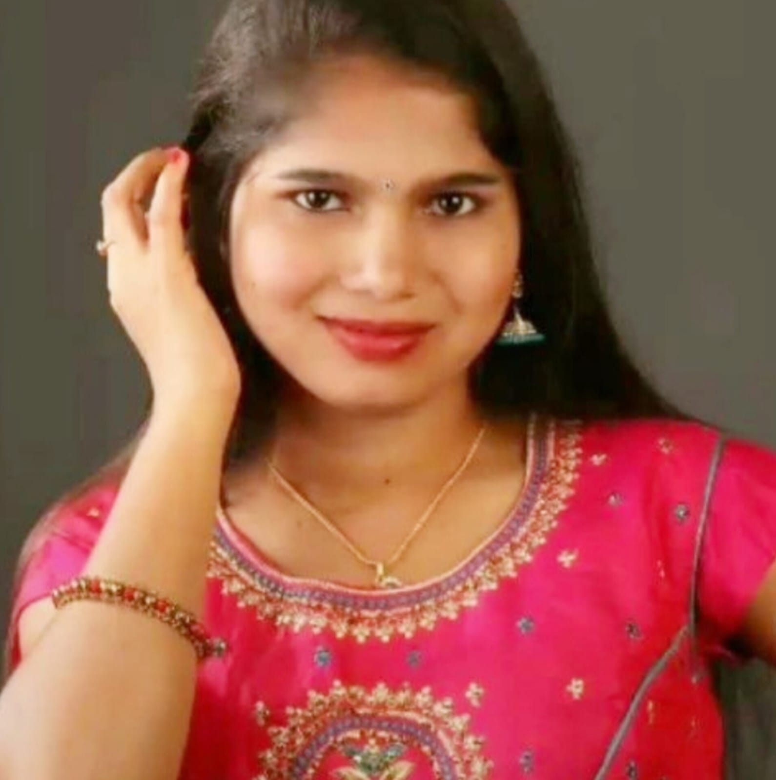 Anusha - Actor Portfolio Photo 1