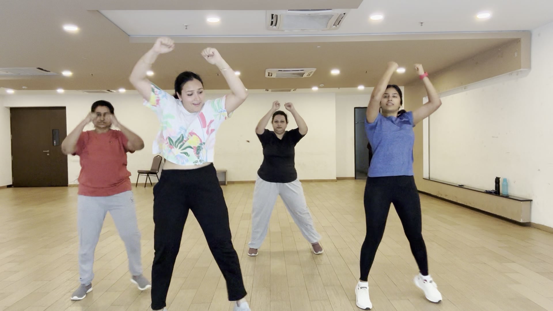 zumba_extra_54.jpg