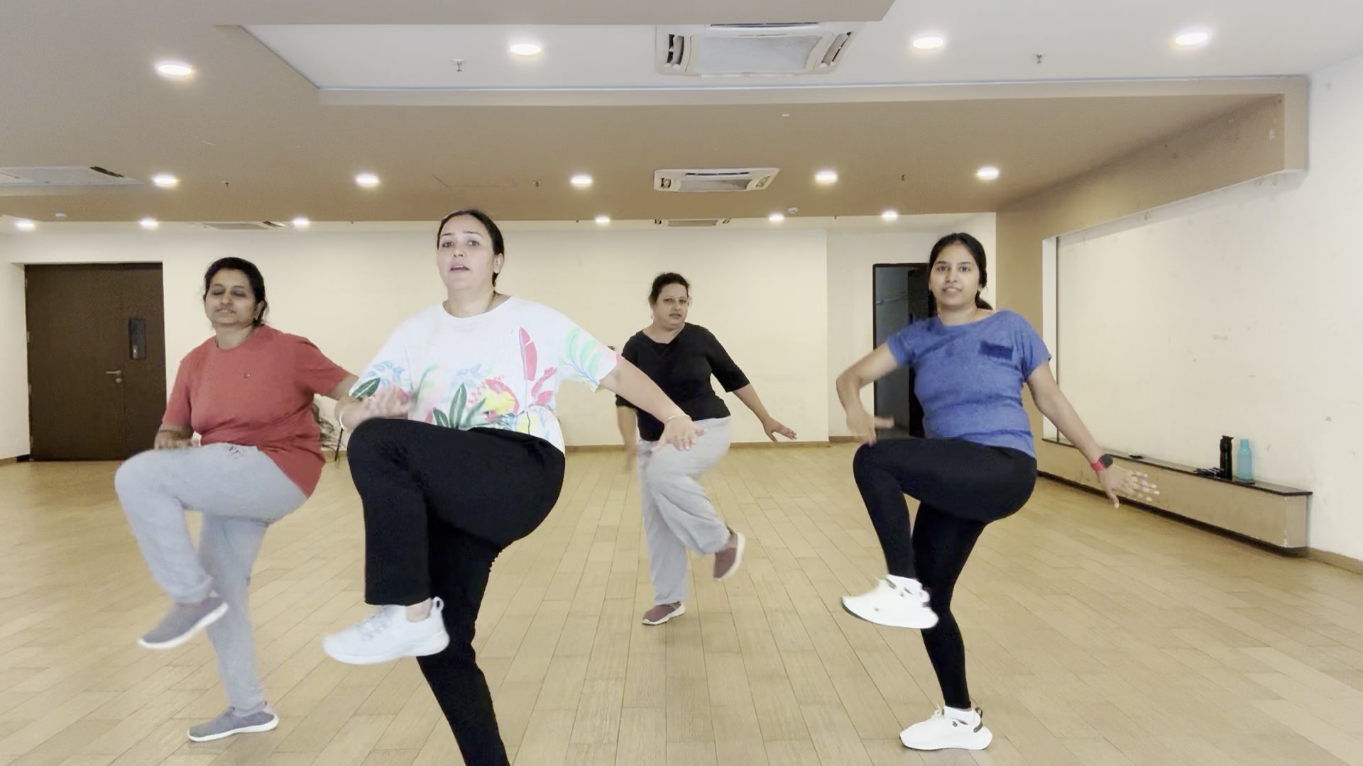 zumba_extra_72.jpg