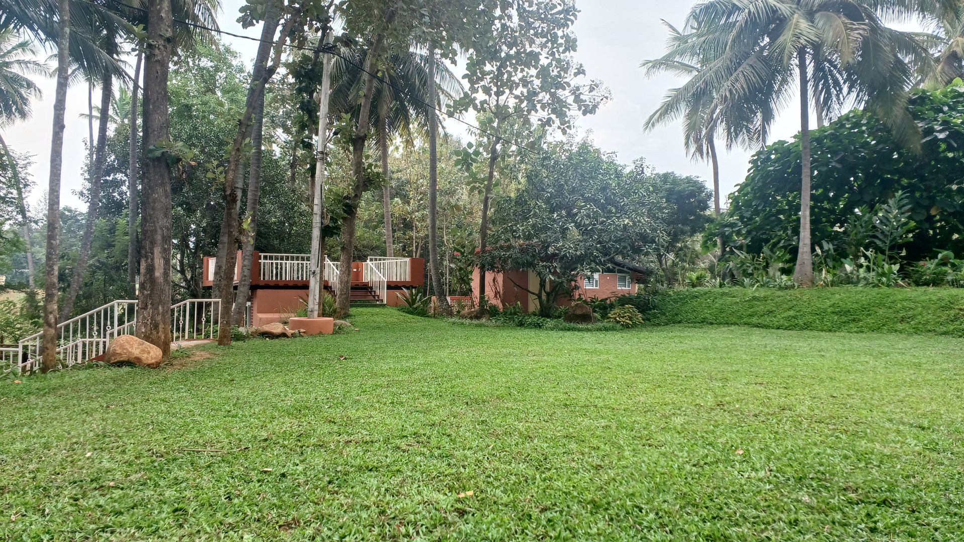 5-Acre Organic Farm with Cottages, Orchards & Wedding Lawn, Kanakapura Road — Wedding Lawn
