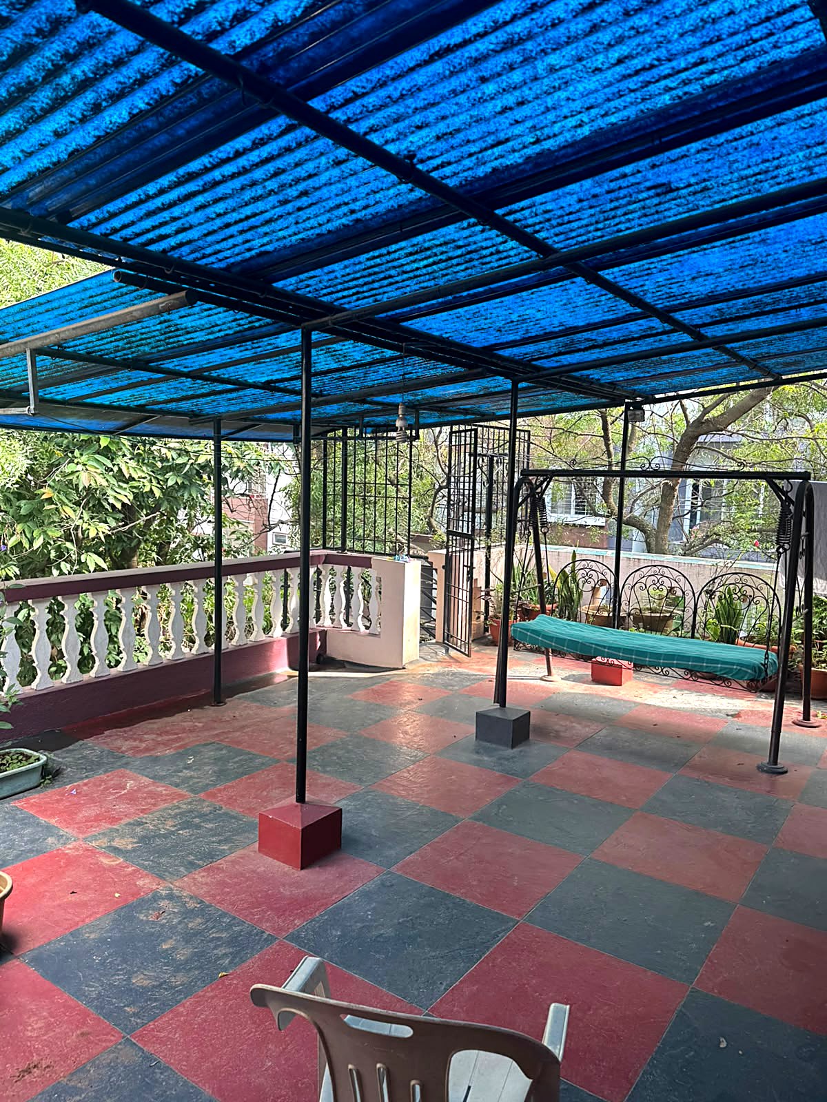 Casa Balustrade – Two-Flat Heritage-Style Family Home with Rooftop Terrace for Shoots in Bengaluru — Rooftop Terrace