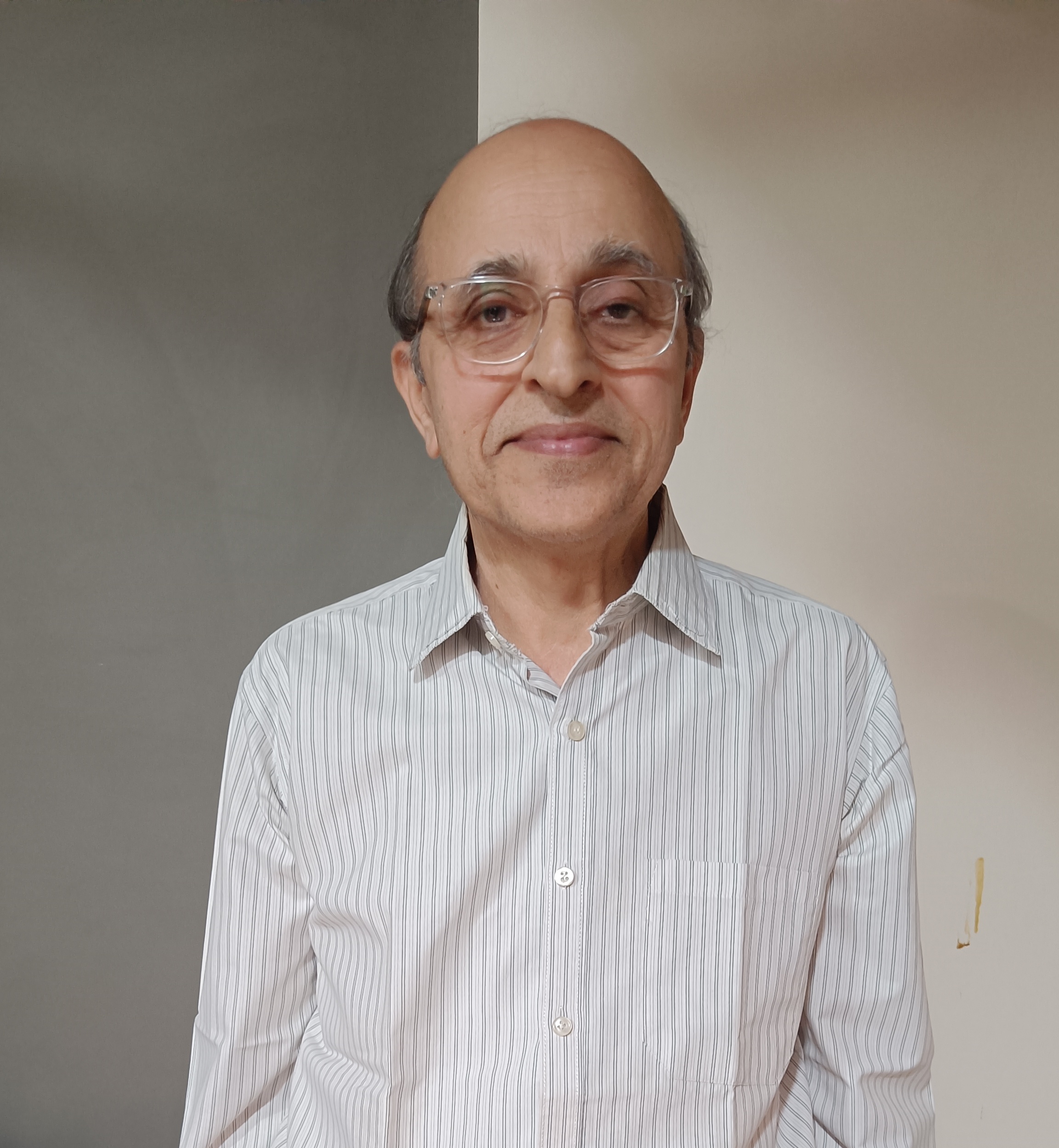 Sudhir Kapoor - Actor Portfolio Photo 1