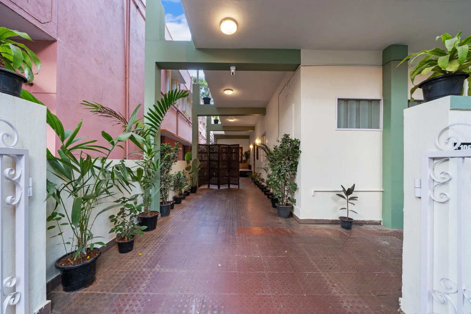 Bohemian Escapade – 2BHK Home for Shoots in Indiranagar — Entrance and Parking