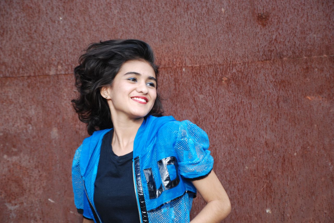 Hiba Noor - Model Portfolio Photo 1