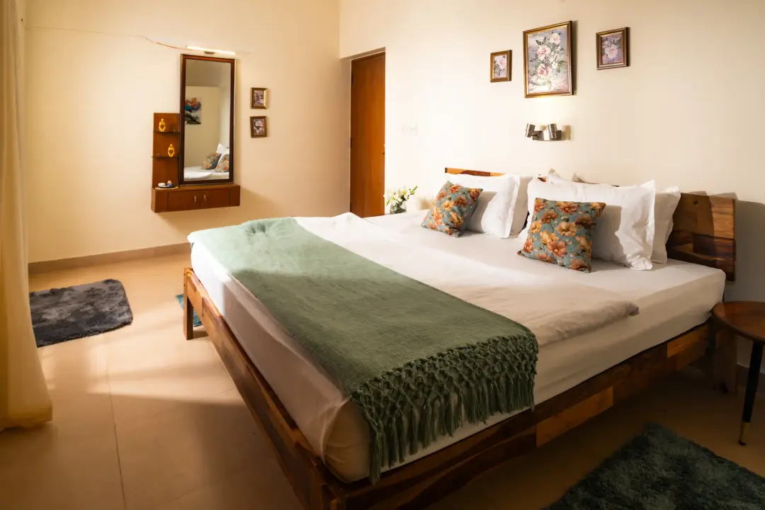 Bougain Blossom – 4BHK Luxe Retro Villa — Fourth Bedroom
