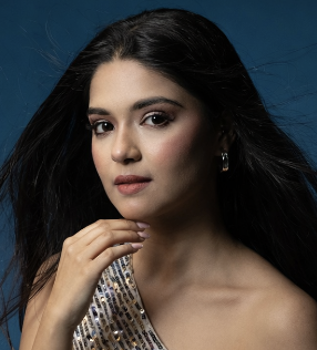 Drishti dholwani - Actor Portfolio Photo 1