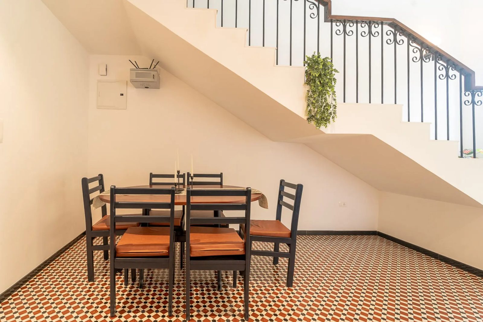 Jasmine House – 3BHK Villa for Shoots in Anjuna — Dining Area