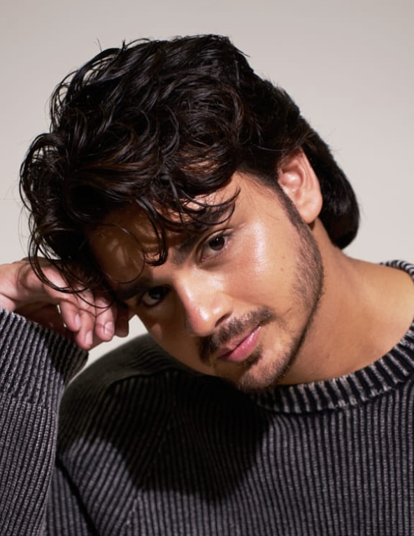 Dheeraj Jinger - Actor Portfolio Photo 1