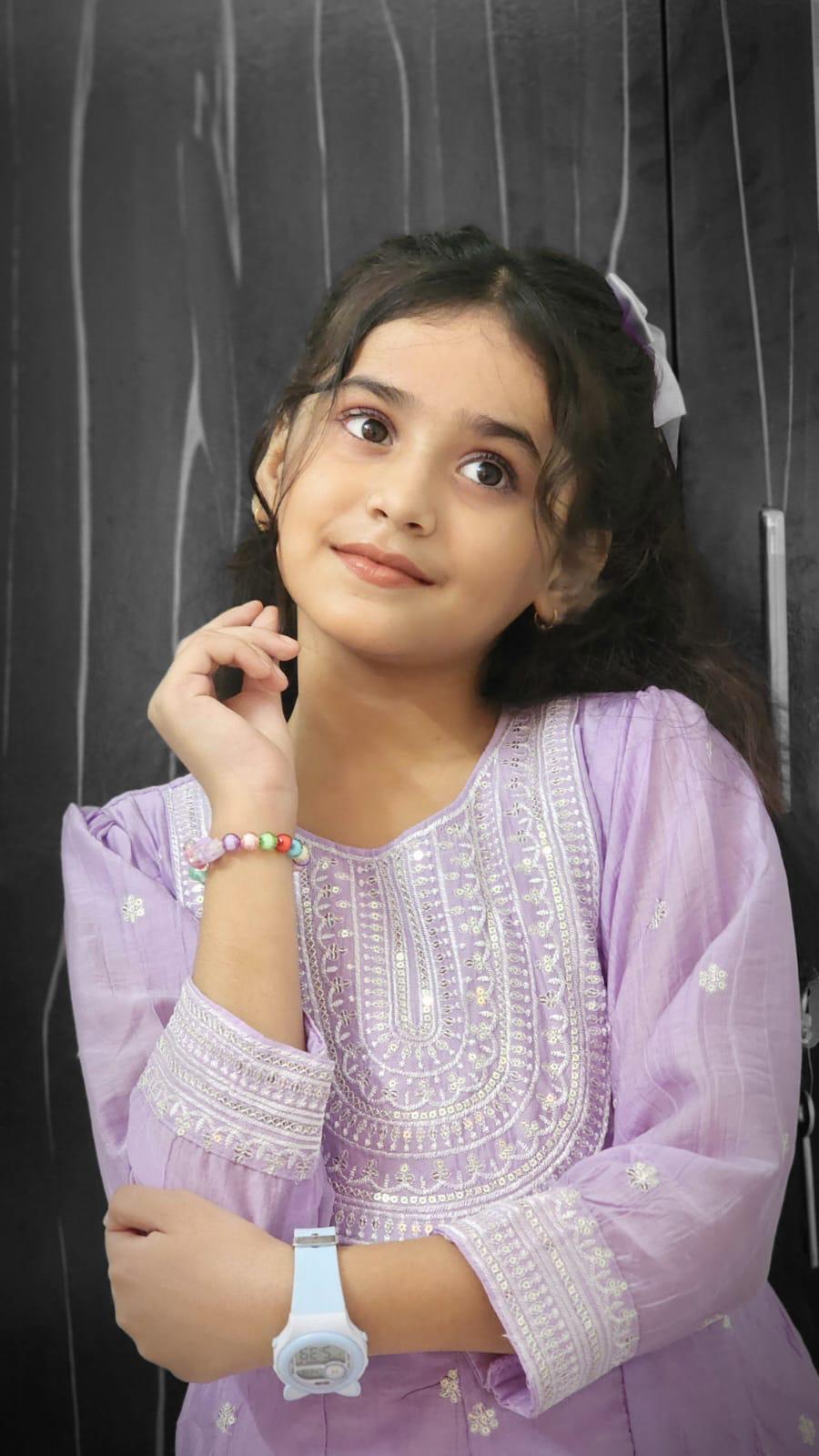 Ayesha Shaikh - Kid Model Portfolio Photo 1