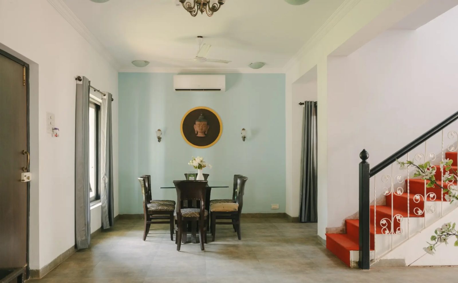 Euphoria X Richmonde – 3BHK Villa for Shoots in Calangute — Dining Area