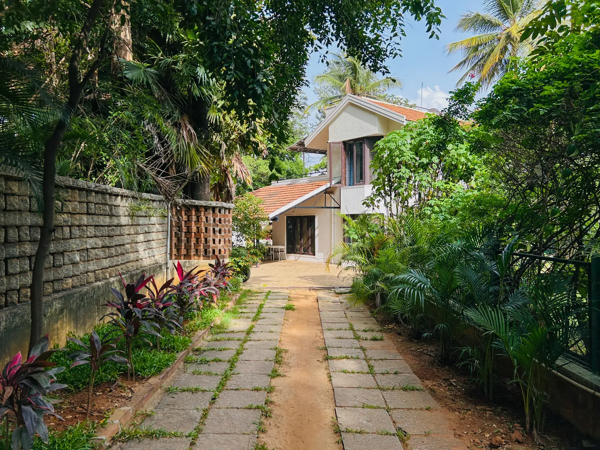 Casa Blu – 4BHK Pool & Garden Villa — photo 2