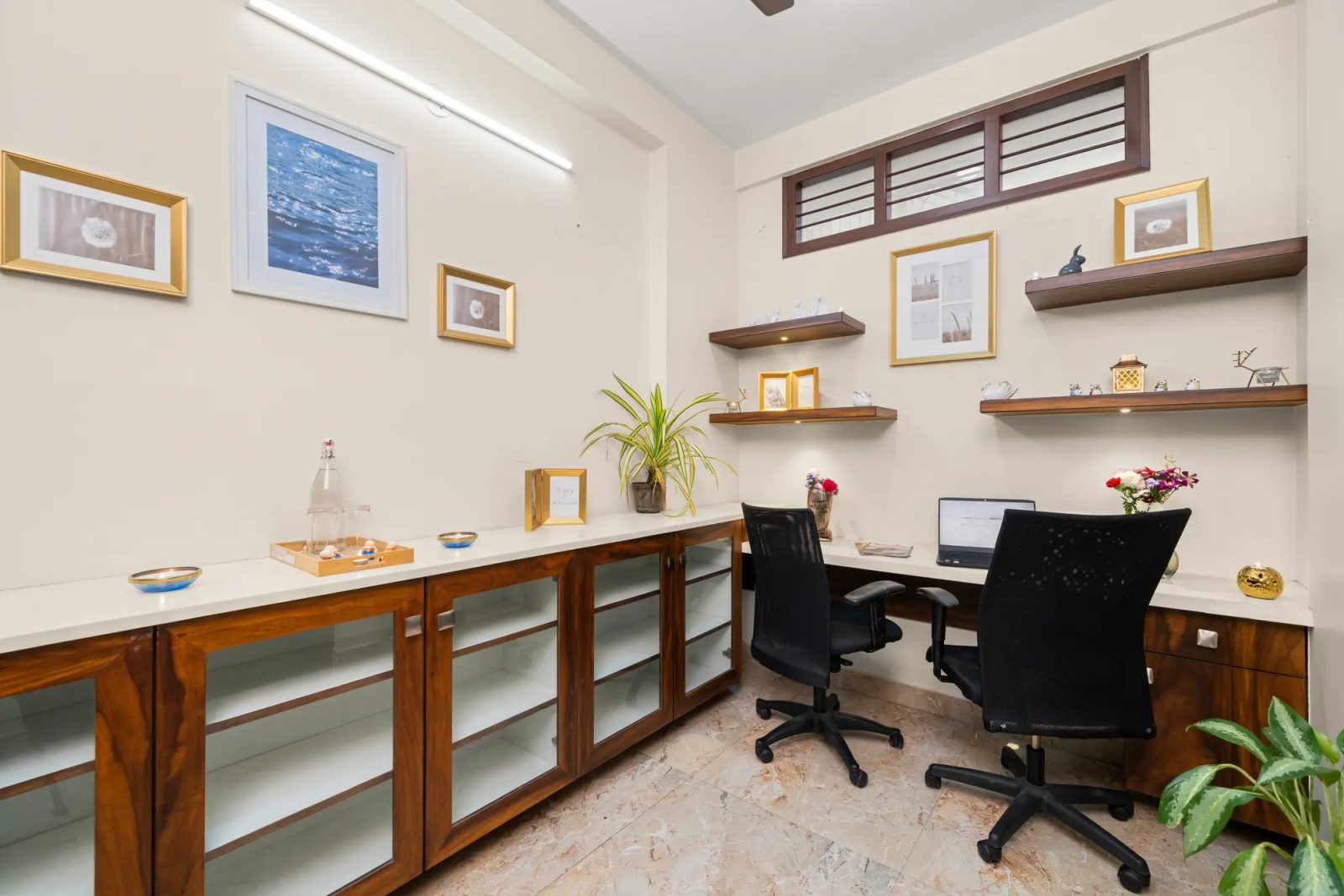 Twilight Terrace – 3BHK Villa for Shoots in Jayanagar — Work Space