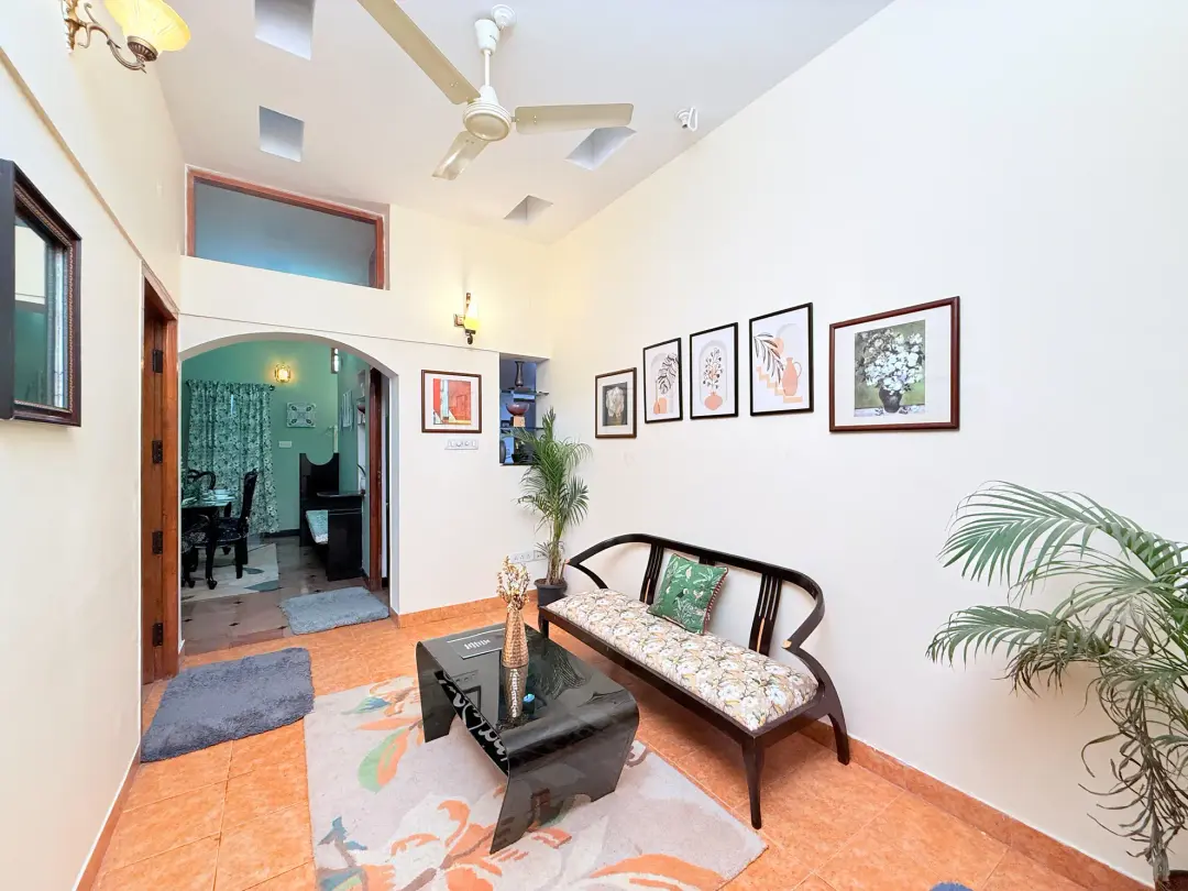 Vana Vista – 5BHK Luxury Garden Villa — Foyer