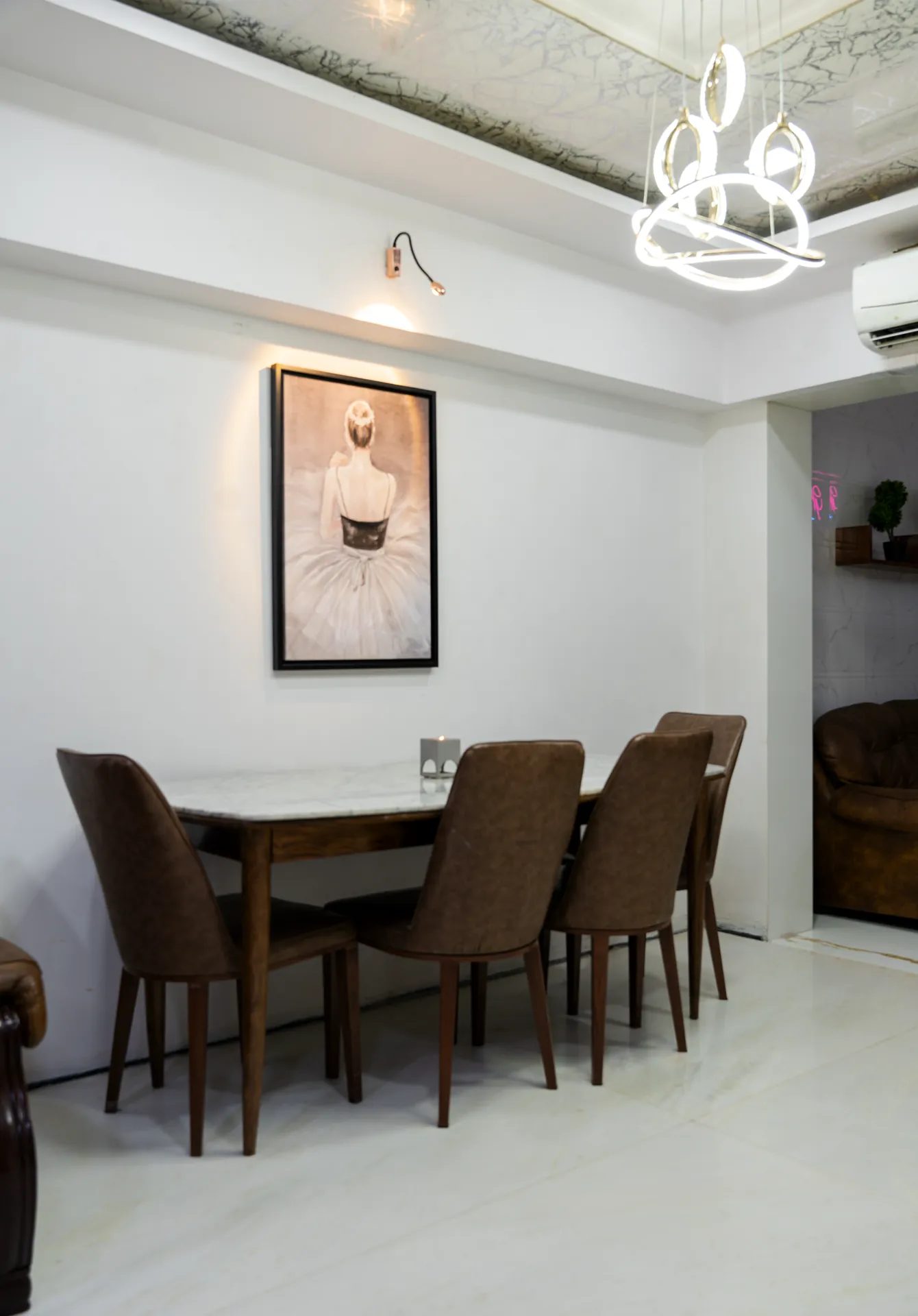 Pearl Palace – 4BHK Villa for Shoots in Andheri West — palace-Dining Hall
