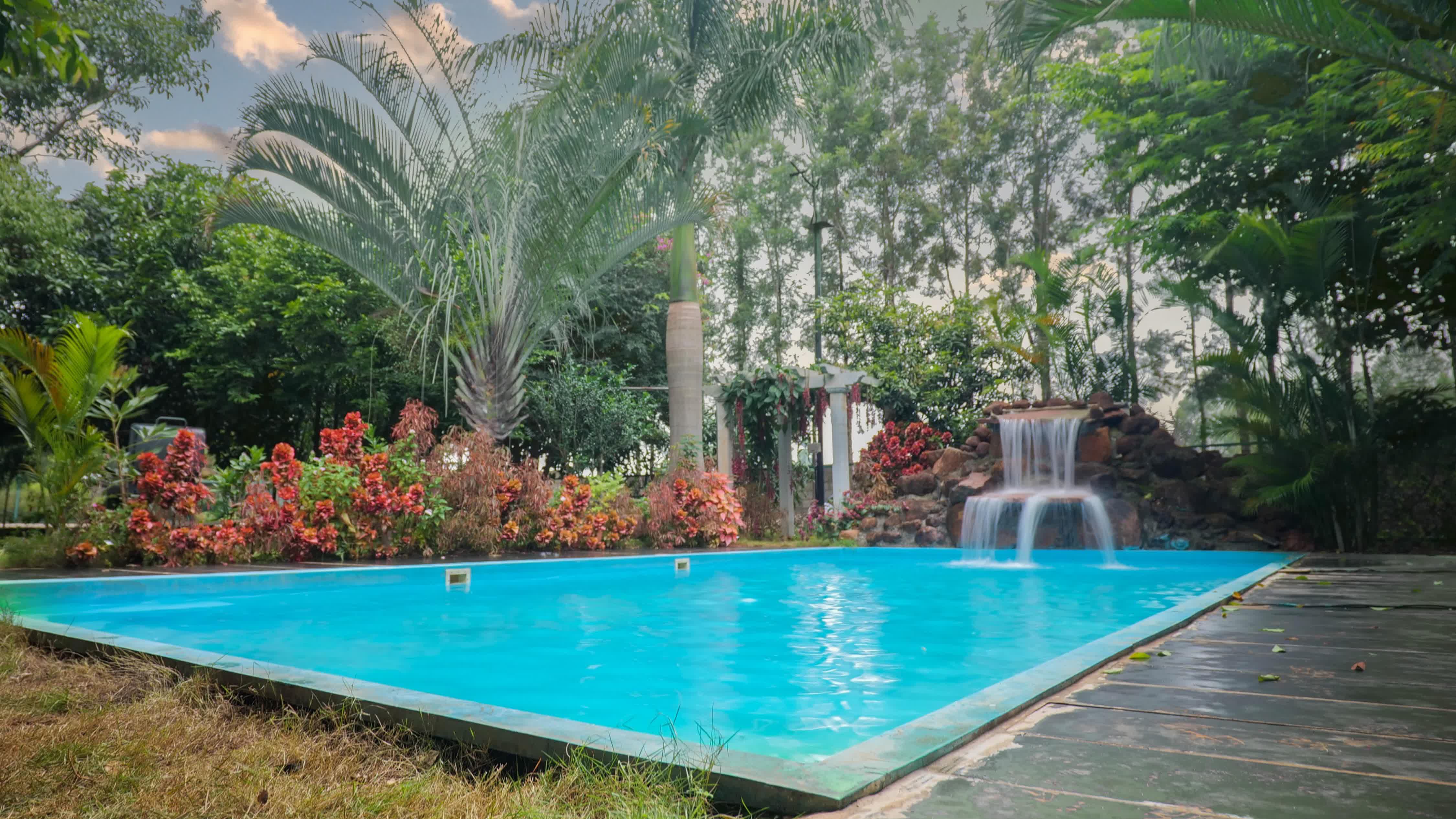 Boutique Pool Villa with Waterfall and Tropical Garden 8 — photo 5