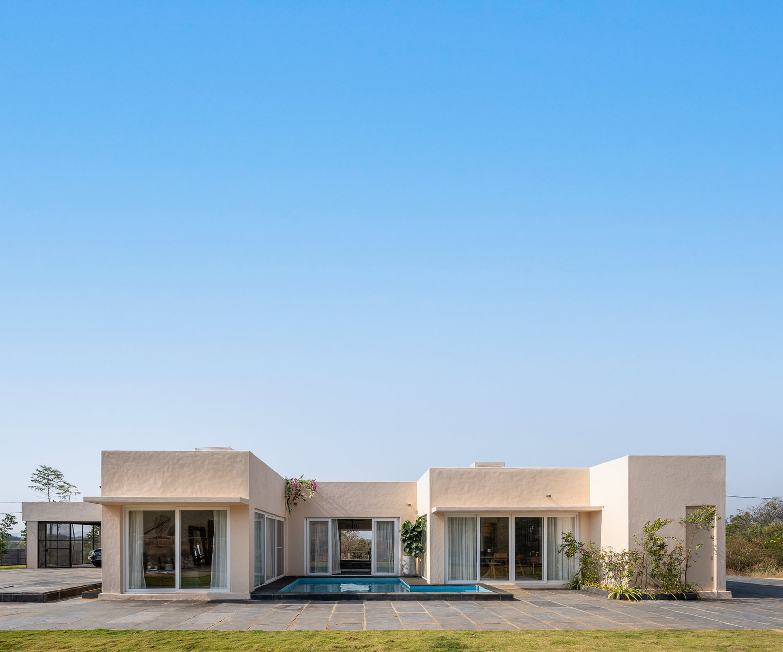 Mountain-Side Aesthetic Villa with Courtyards & Private Pool, Yellodu — Exterior & Hill Views