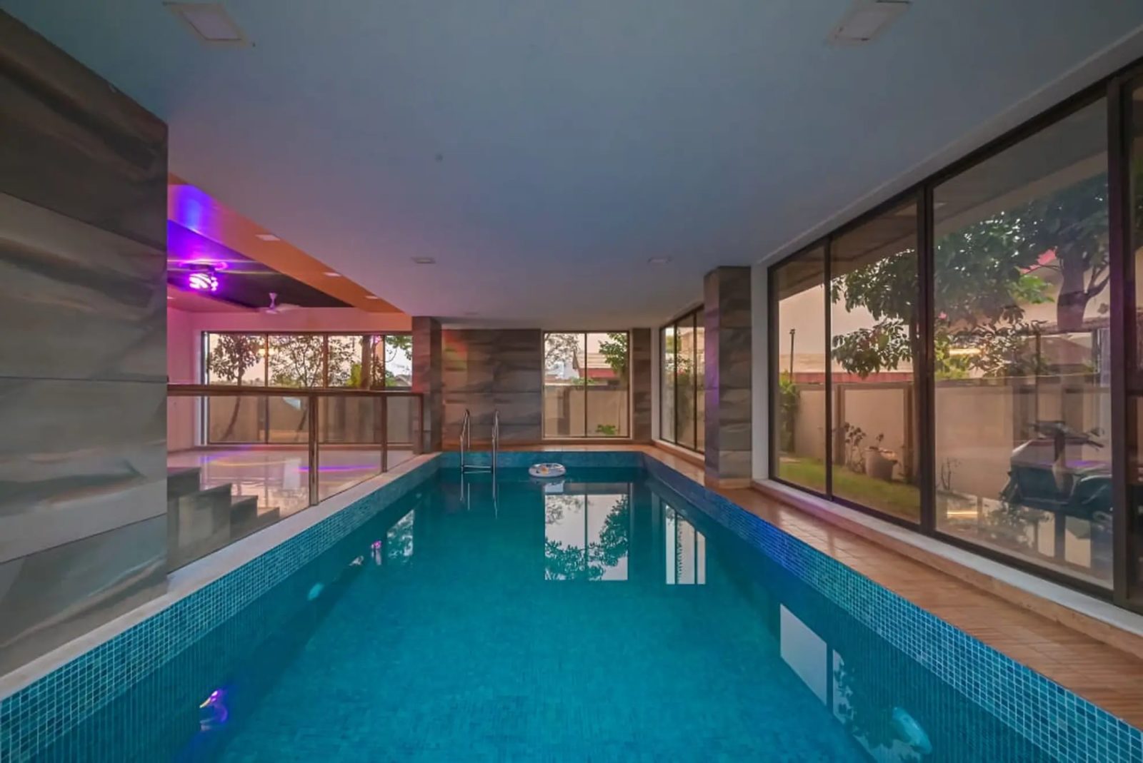 Mount Amber – 5BHK Villa for Shoots in Lonavala — Swimming pool
