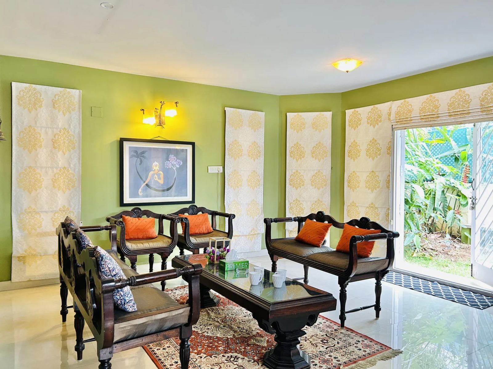 Garden Bliss – 3BHK Villa for Shoots in Koramangala — bliss-Lounge