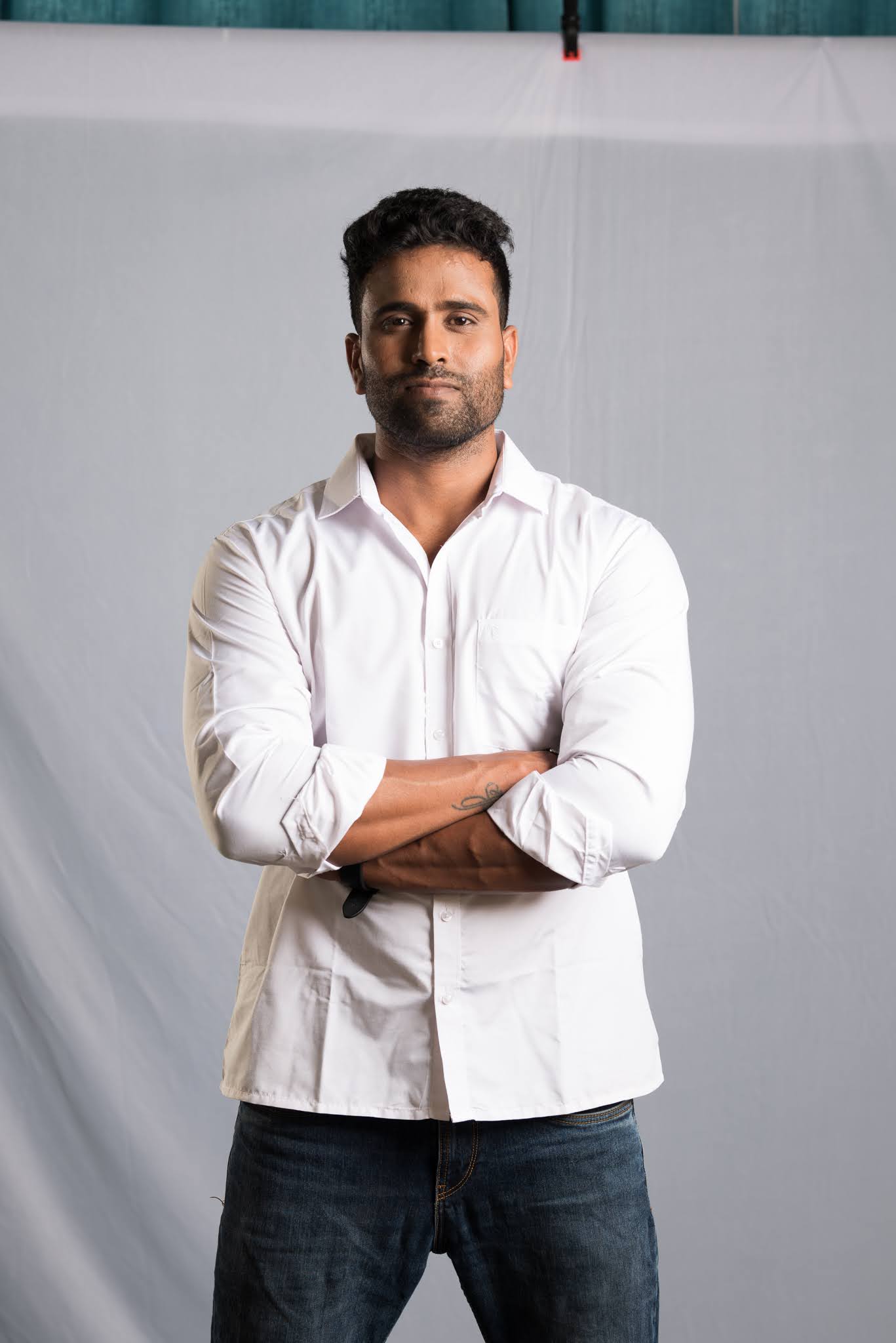 Santhosh Vallala yadav - Actor Portfolio Photo 1