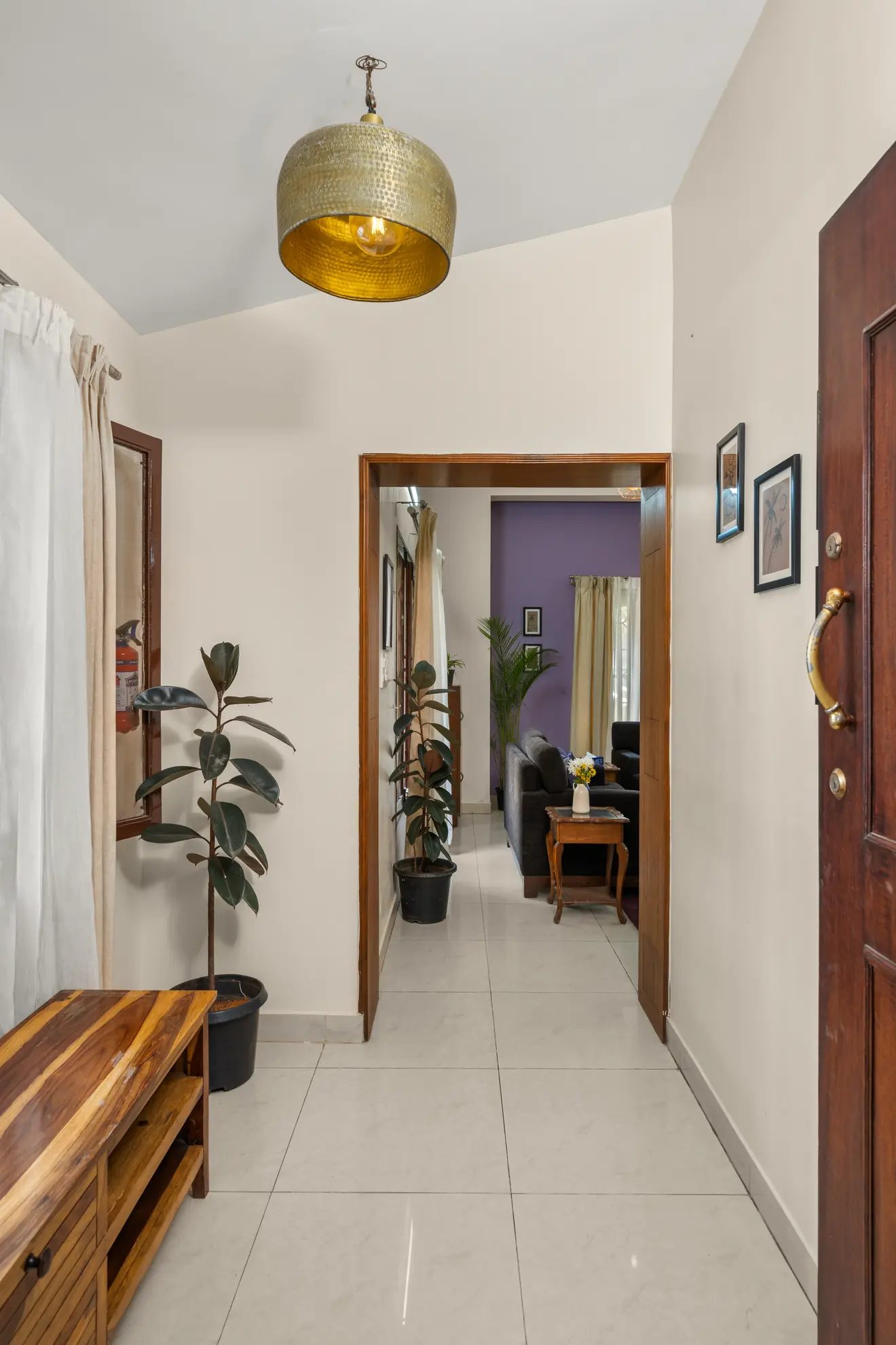 Mosaic Manor – 5BHK Villa for Shoots in BTM Layout — Entrance and Parking