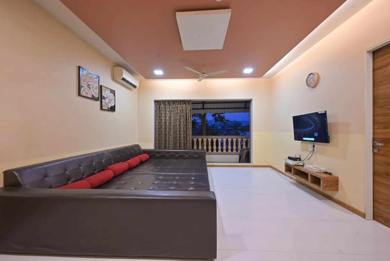 Mount Amber – 5BHK Villa for Shoots in Lonavala — Living Area