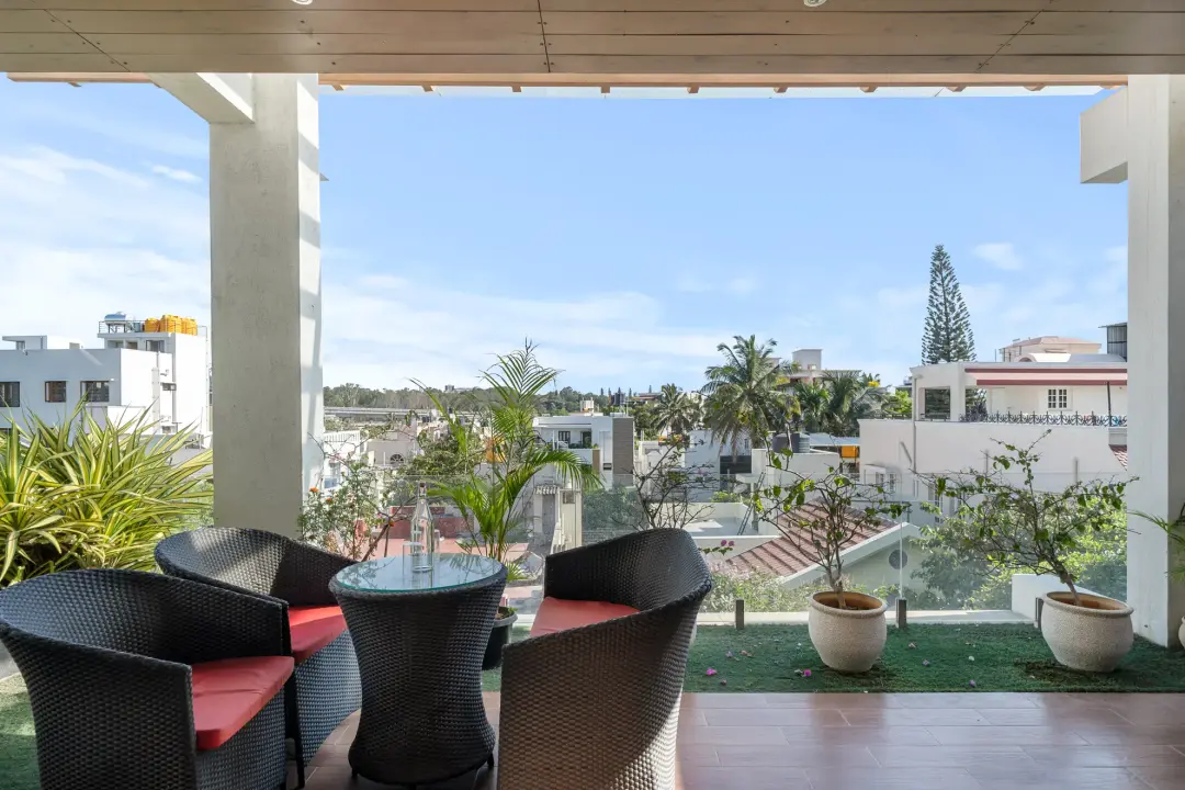 Modern Mirage – 4BHK Contemporary Luxury Villa — photo 6