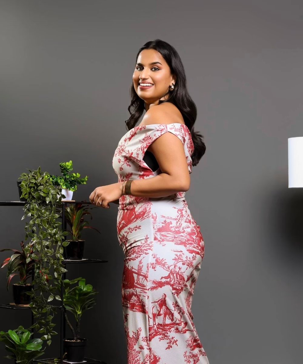 Photography Studio with Lights & Seamless Backdrops, Indiranagar — Photography Studio