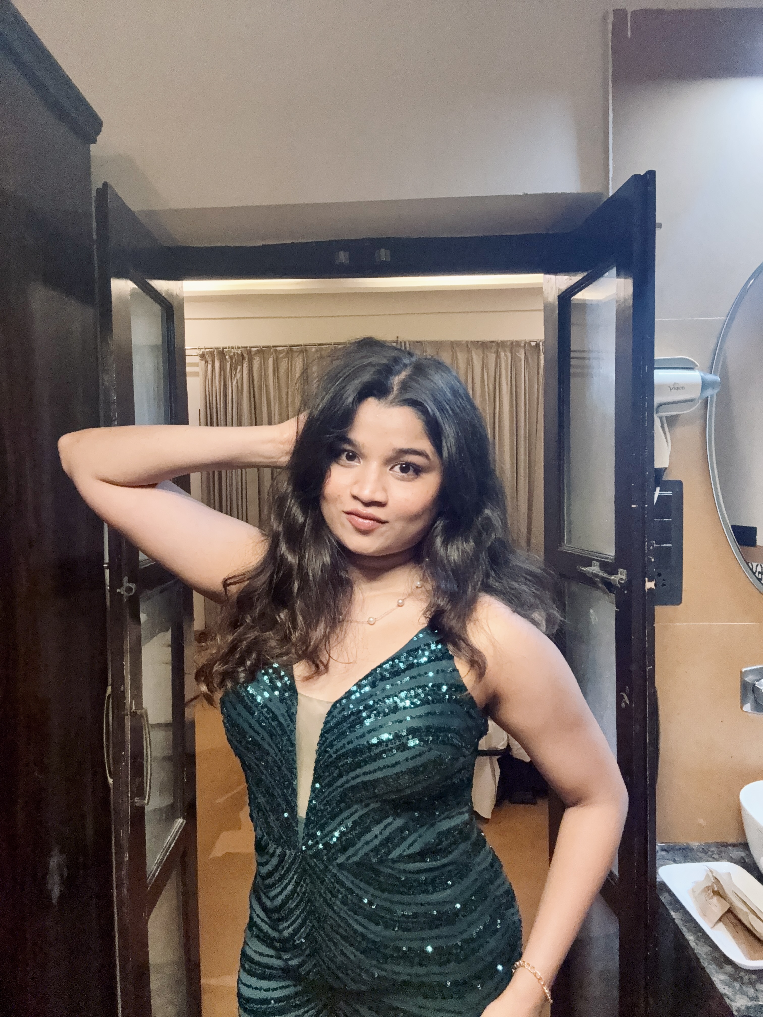 Urvi Kothari - Actor Portfolio Photo 1
