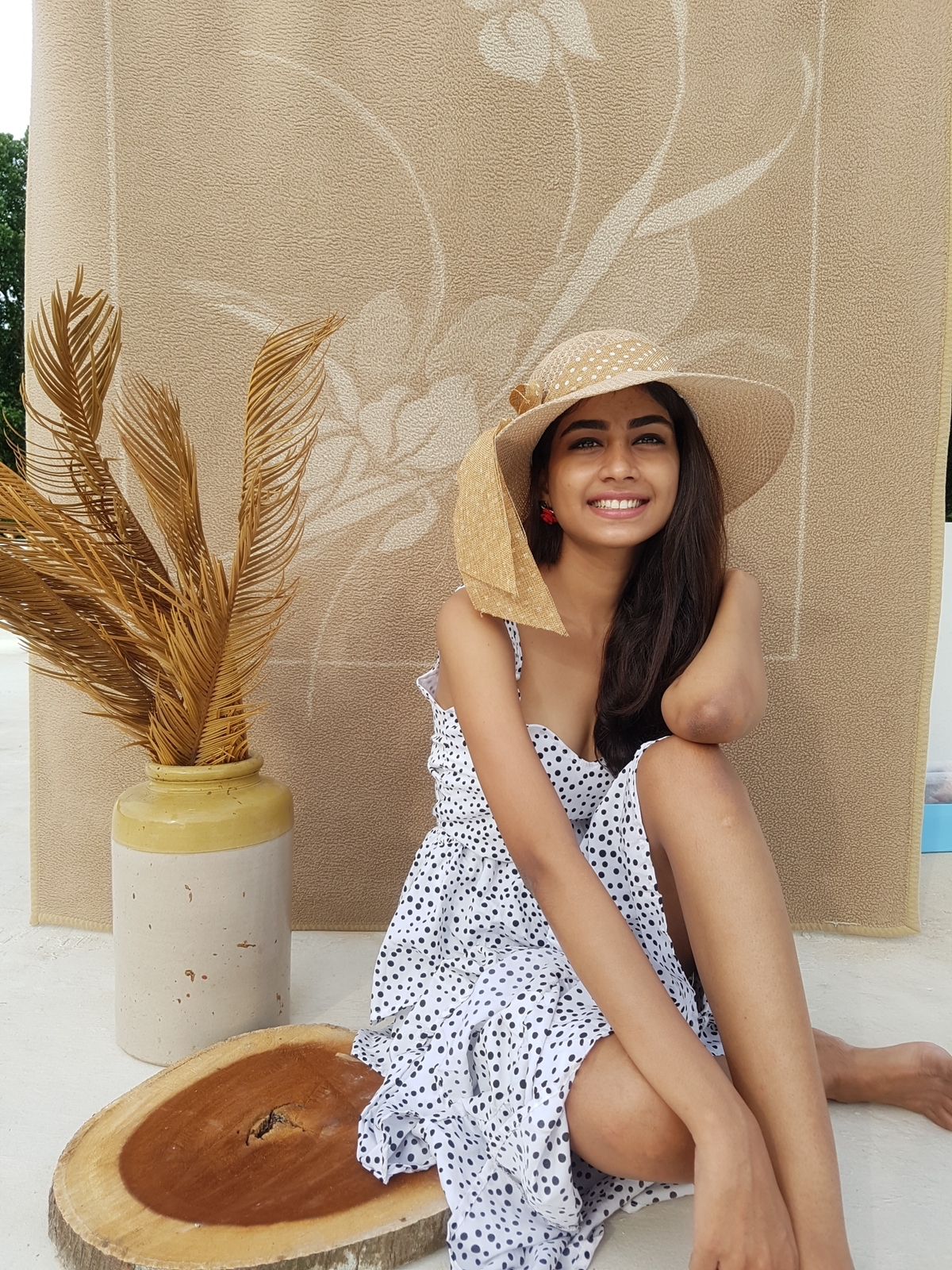 Nea Cherian - Model Portfolio Photo 1