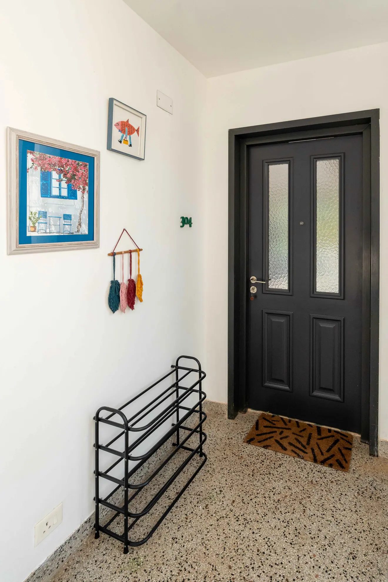 Vlove Homes – 2BHK Home for Shoots in Candolim — Entrance and Parking