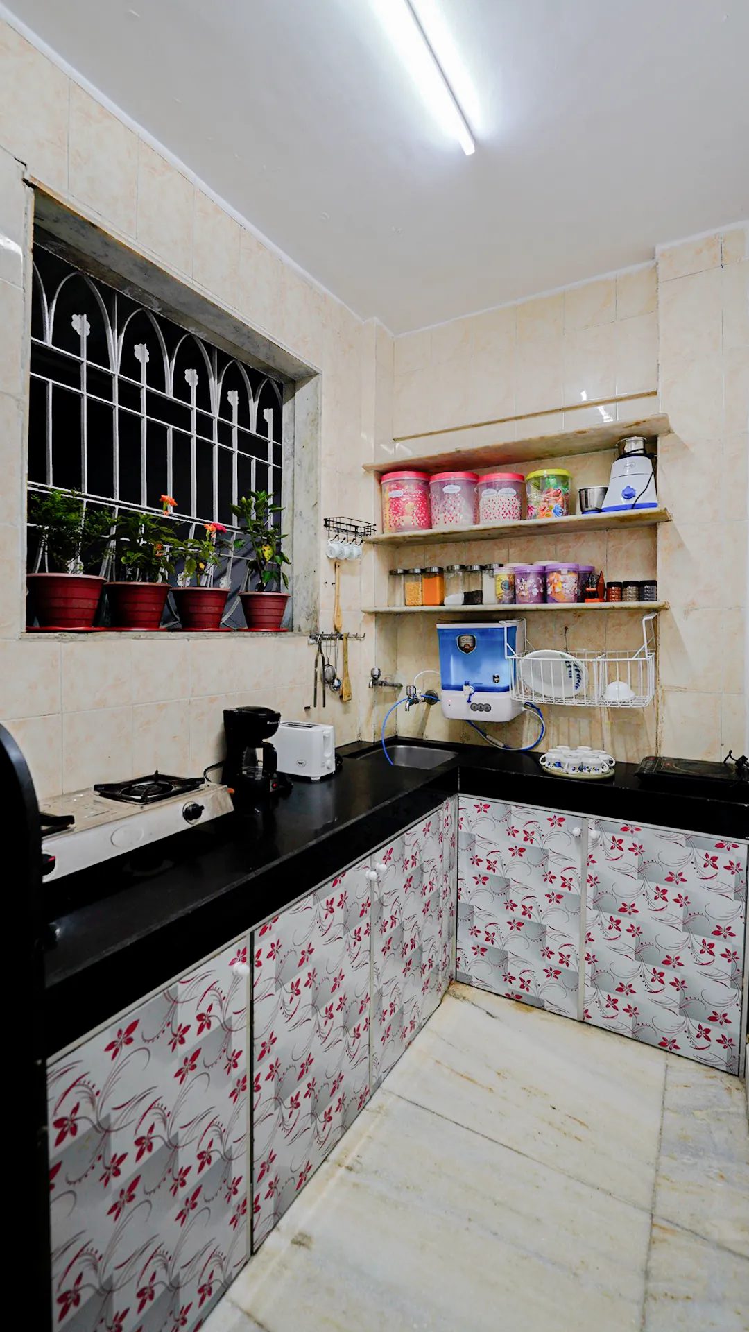 Bollywood Boulevard – 2BHK Home for Shoots in Andheri West — boulevard-Kitchen