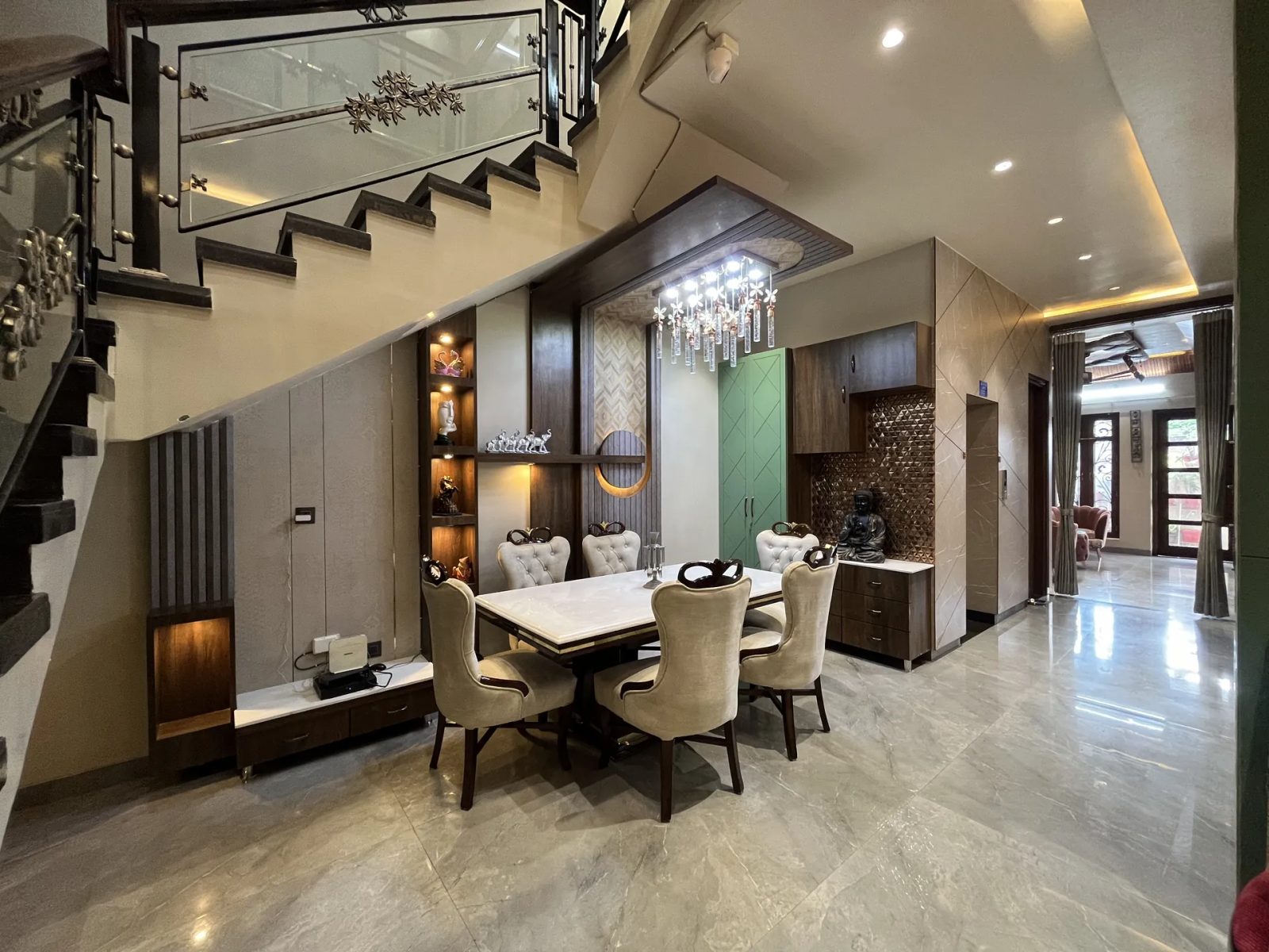 Gokulam Villa – 3BHK Villa for Shoots in Lalarpura — Dining Area