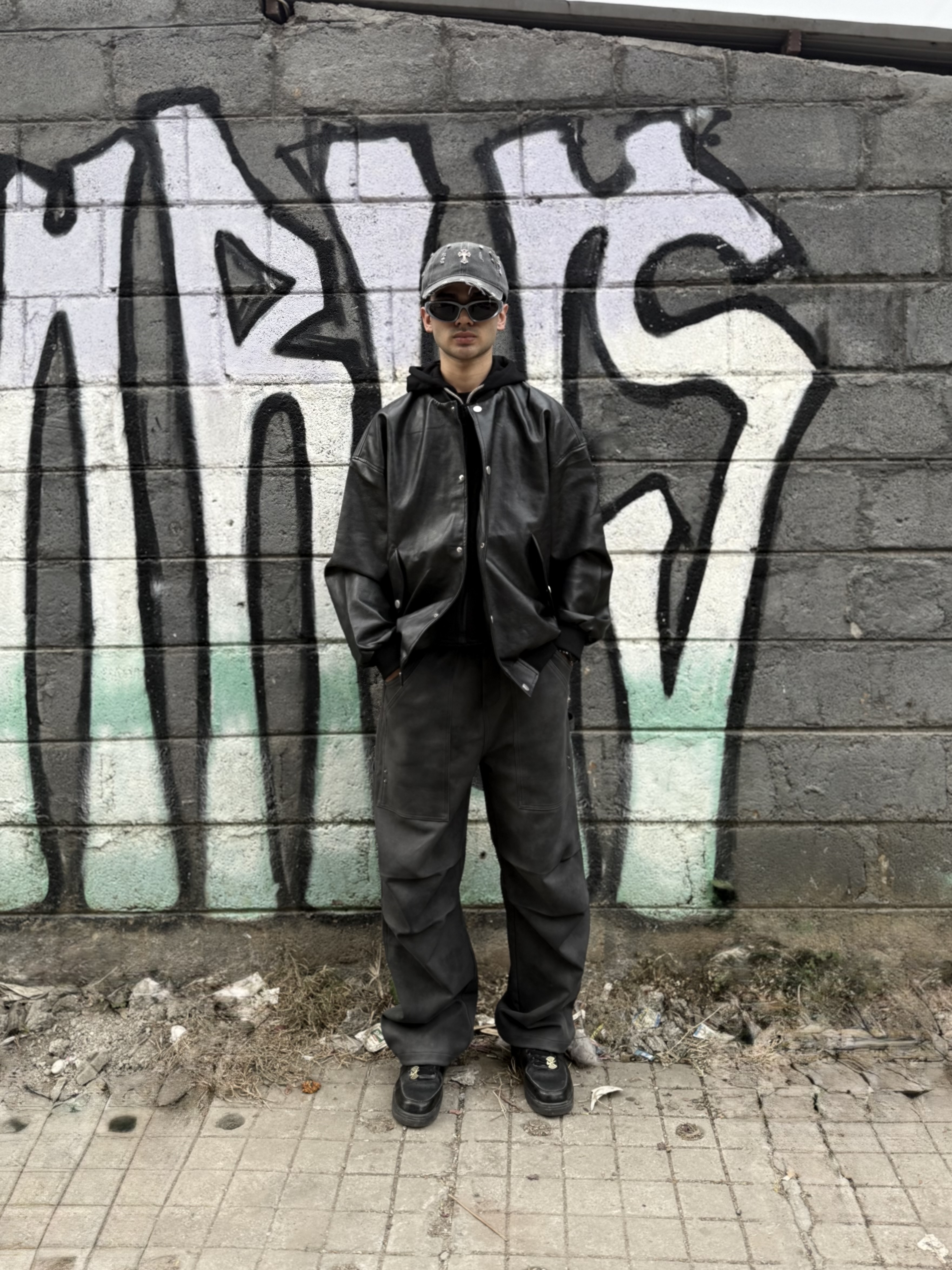 AKZAR XINAN - Model Portfolio Photo 1