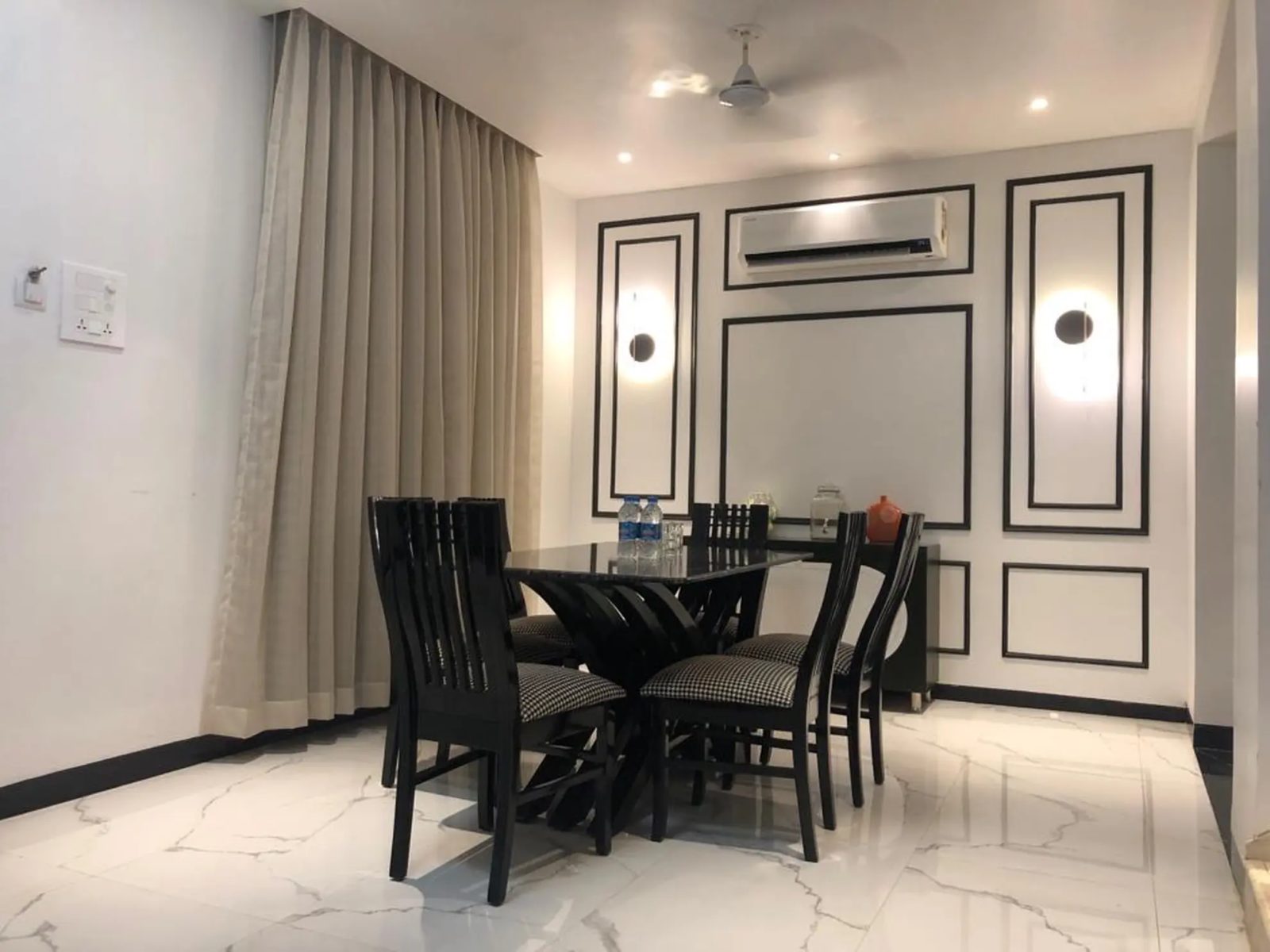 Euphoria X Chateau – 3BHK Villa for Shoots in Calangute — Dining Area