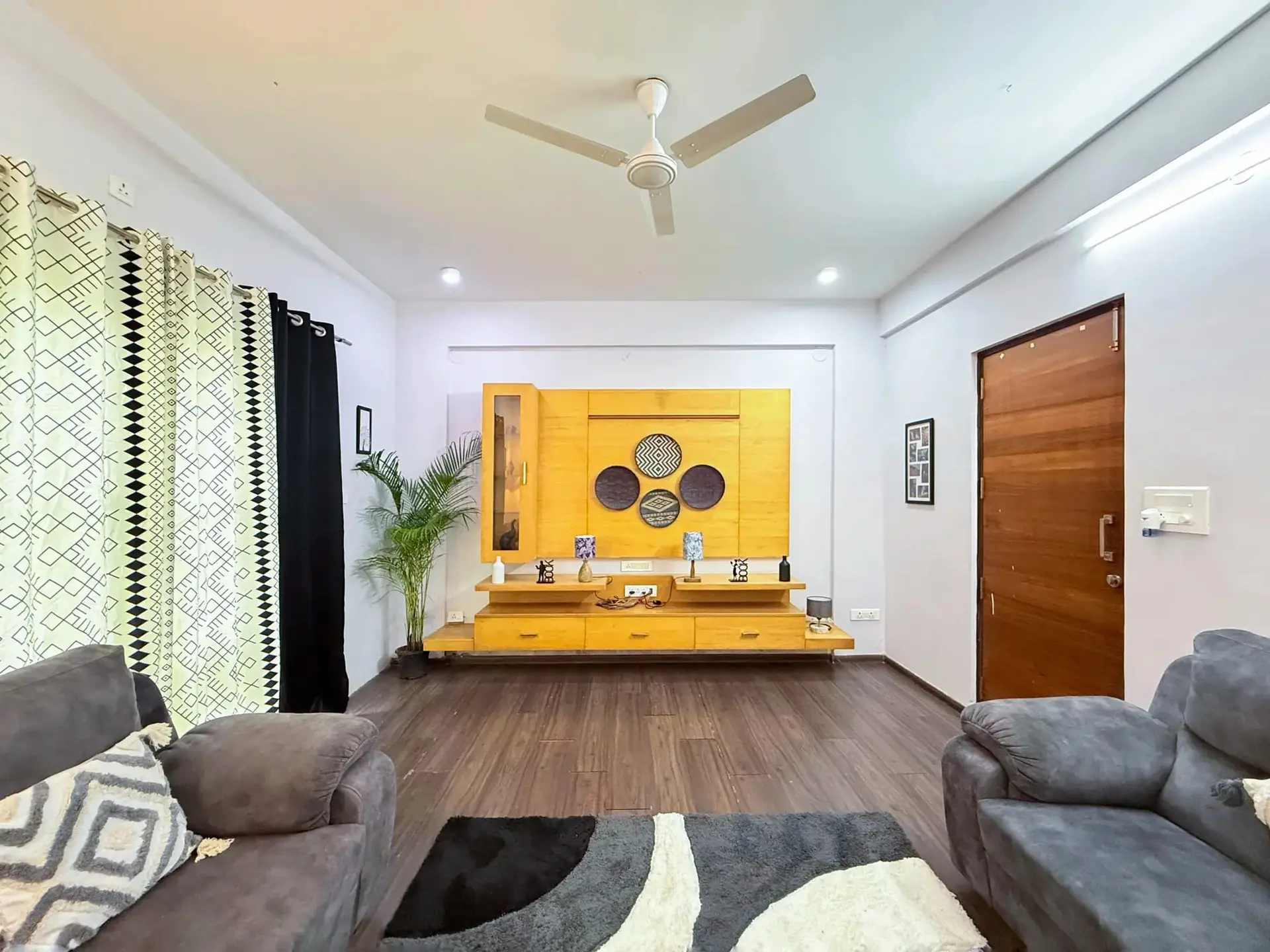 Lagoon Luxe – 4BHK Luxury Villa with Rooftop Pool — photo 6