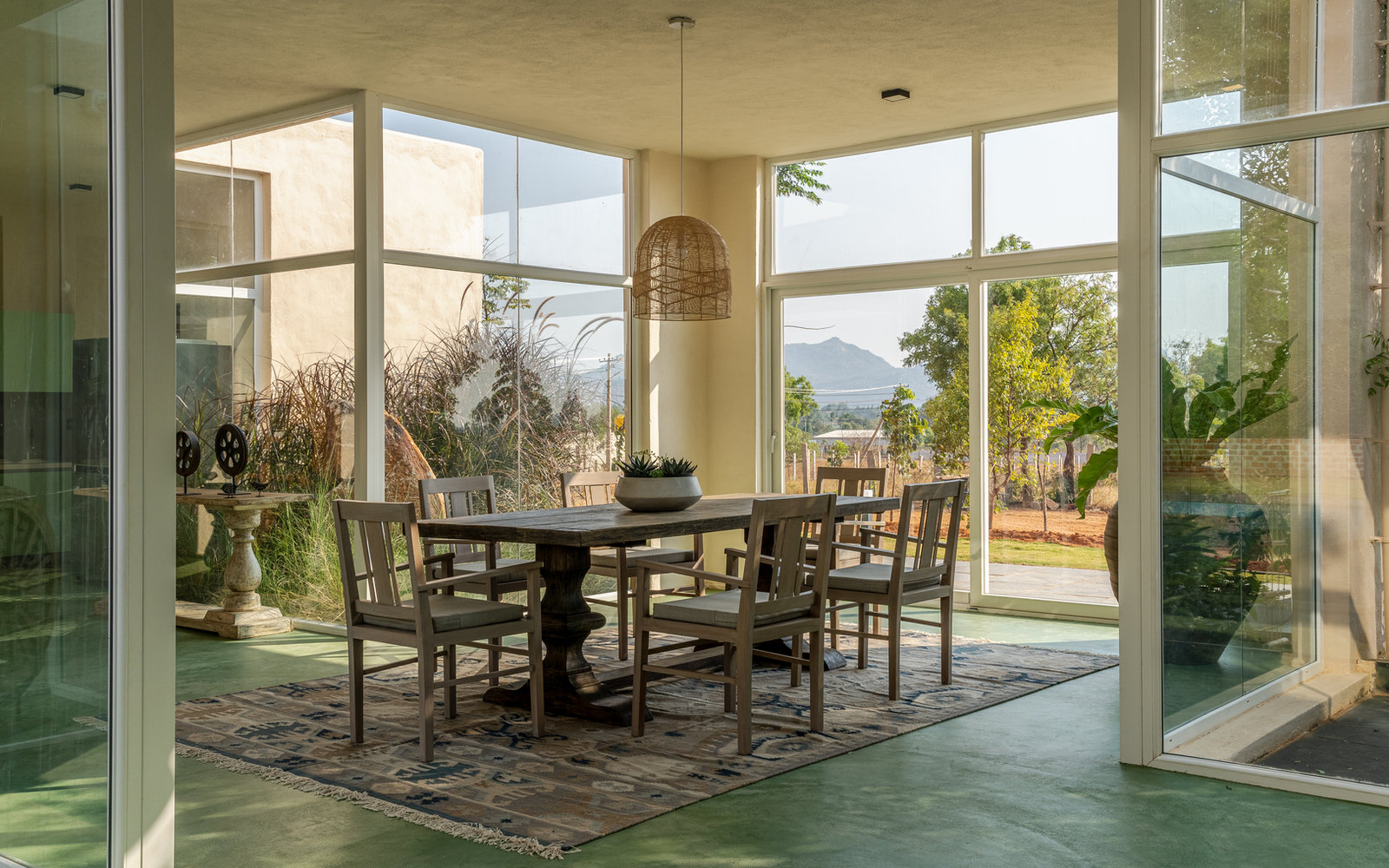 Pool Villa with Mountain Views & Sunken Lounge, Yellodu — Dining & Kitchen